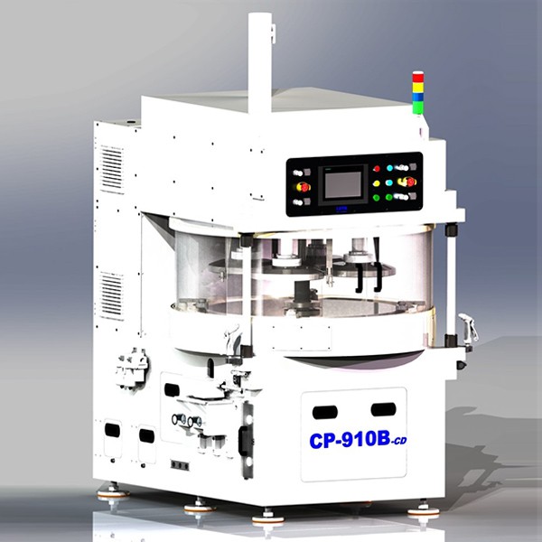 Stroj na chemické mechanické leštění typu CD